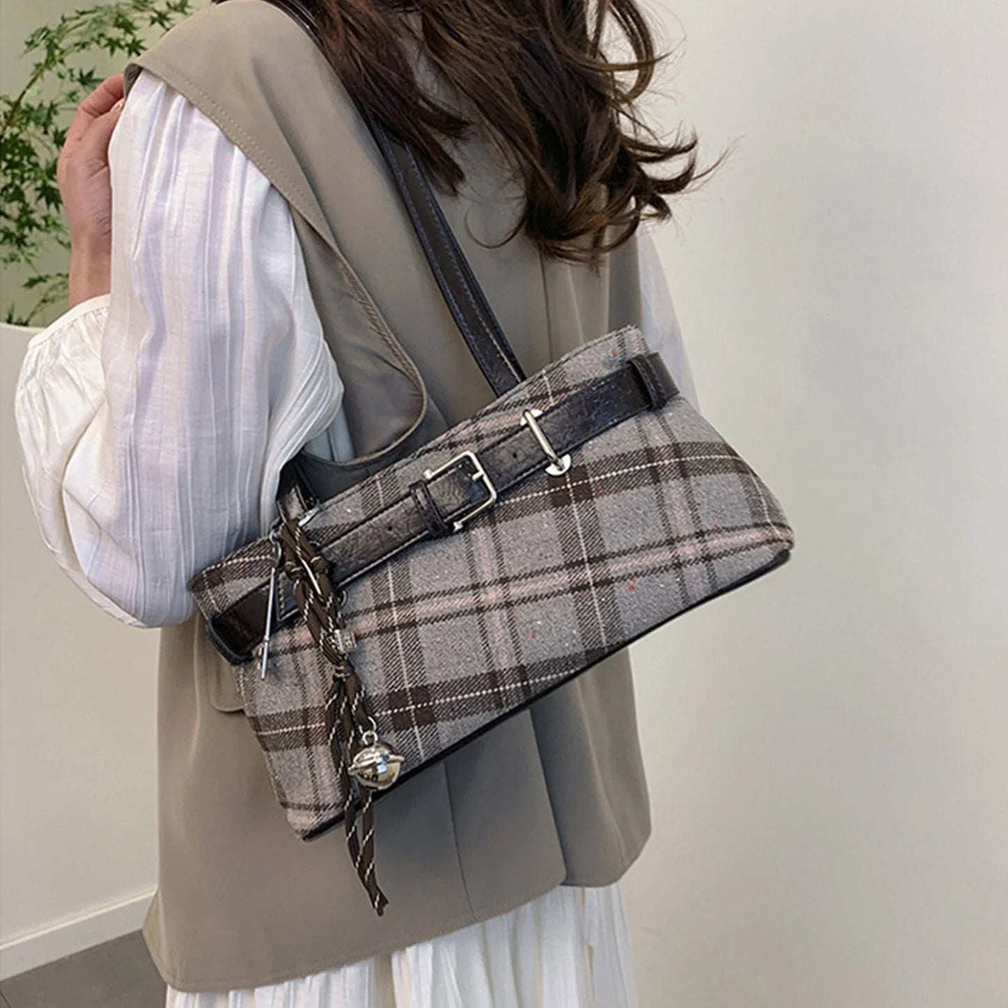 SUVETTE Brown Plaid Canvas Armpit Shoulder Bag On Model