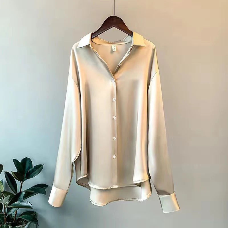 SUVETTE cream blouse with plant leaf corner accent